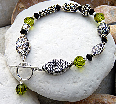 Bracelet with sterling silver beads and Swarovski crystal