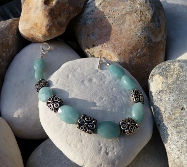 Bracelet with amazonite and sterling silver ethnic beads